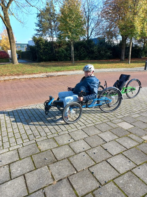 1000012529